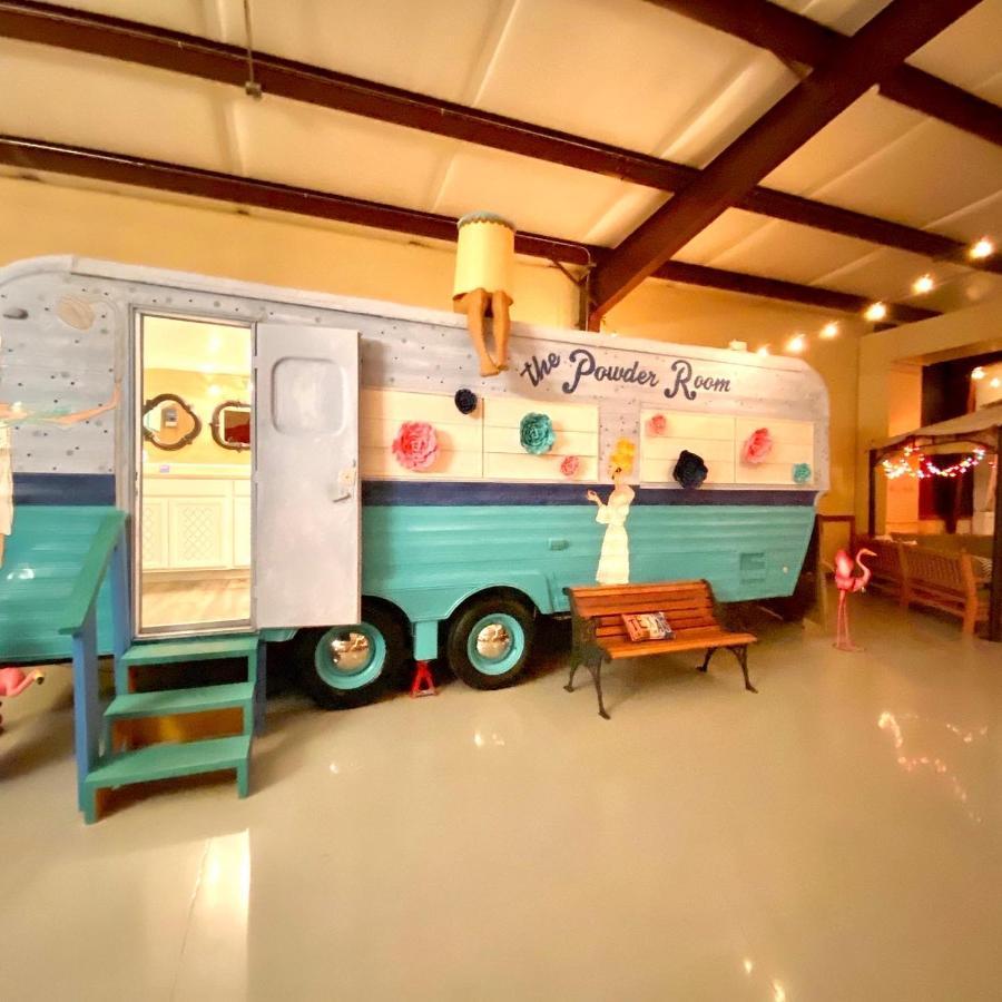 Lone Star Glamp Inn Warrenton エクステリア 写真